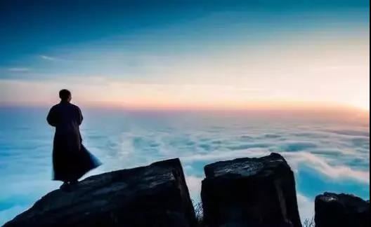 打造符合风水学的店铺大门,如何吸引顾客增加销量？