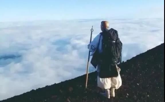 鬼节烧纸这些注意事项我们一定都要知道