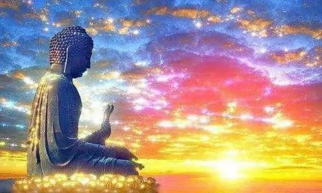 什么颜色的水晶招财旺事业，还具有辟邪效果的是哪种水晶