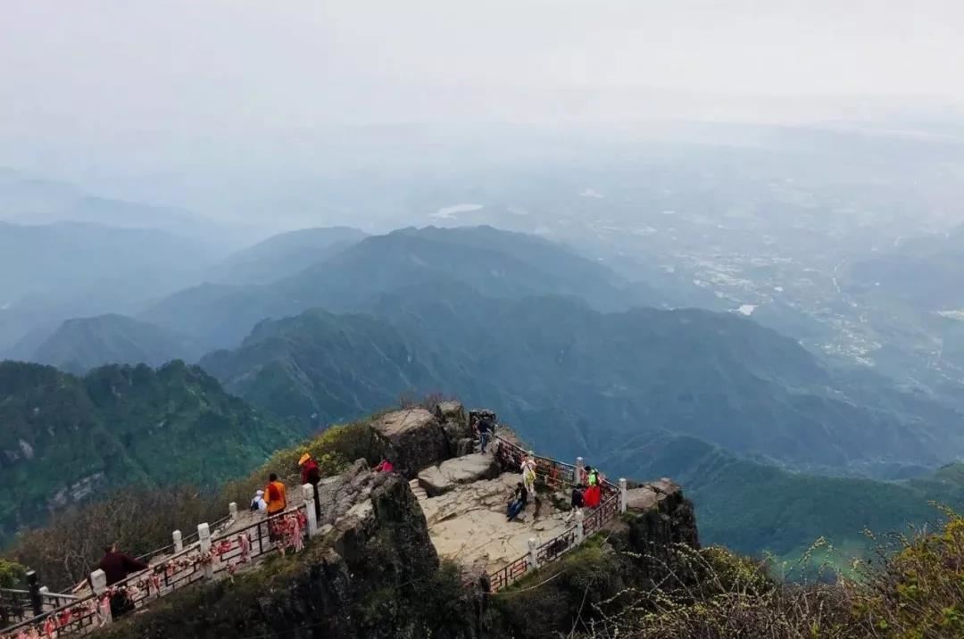 形容运气差的幽默句子 帮你更积极应对坏运气