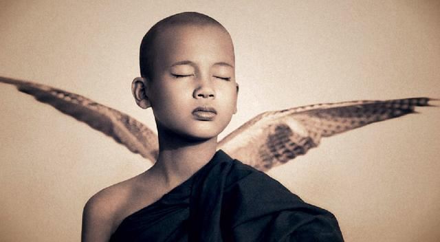 新房辟邪放五色粮食怎么包，可以用红纸，寓意红红火火