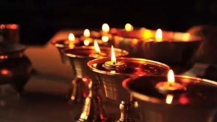 这些倒霉的现象 是提示你改解决前世留下的债了