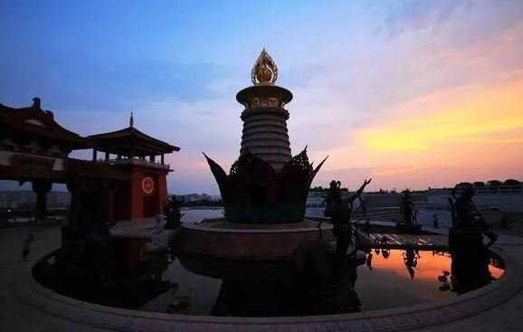 爱情中制服天蝎座的方法 从他们的占有欲与依赖心入手