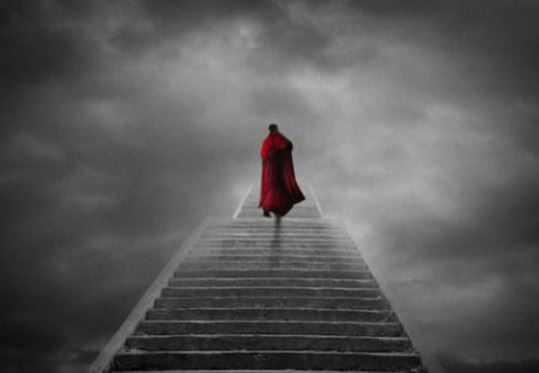 漏财的八字，这些人即使很努力也难以改变现状