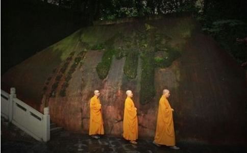 通过生辰八字看自己的财运 可以看出很多的信息