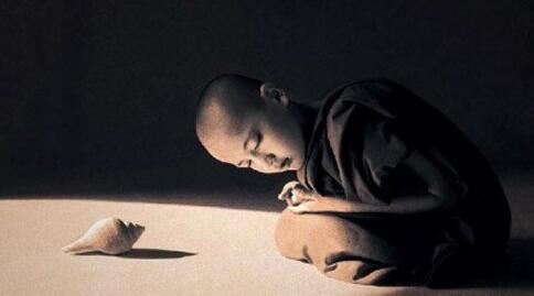 论理性与感性的关系，对立统一的矛盾关系，如何恰当运用是关键