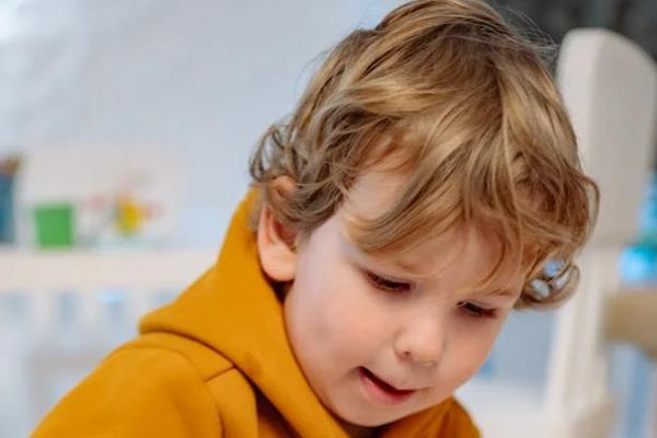 重点公布：痛风吃什么蔬菜和水果最好，多吃七种食物远离痛风困扰