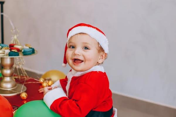 试管移植鲜胚第五天下面总是流水是成功着床了吗？