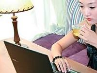 孕妇总会觉得热是什么原因？当孕妇感到热时应该怎么办呢？