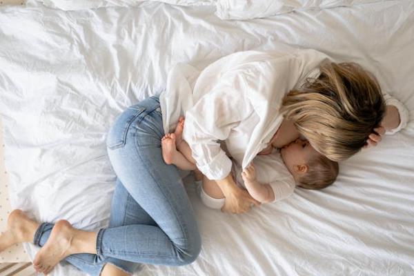 睾丸在腹腔内能不能做试管？两个助孕方法解决隐睾烦恼