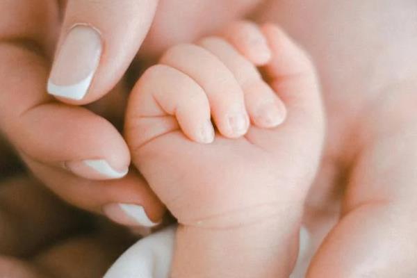 孕期假性宫缩频繁的时候胎儿会不会特别难受？