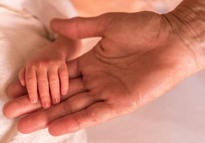 男方hiv阳性去泰国洗精要花多少钱？